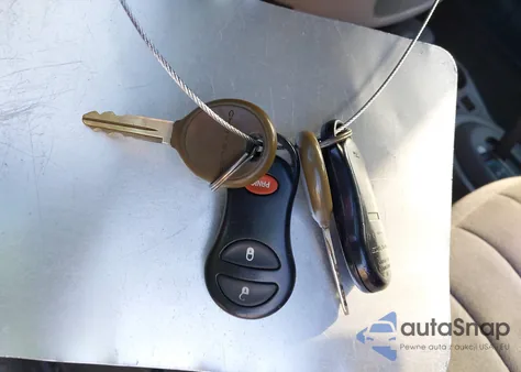 2001 Chrysler Pt Cruiser z USA, uszkodzony, nr VIN 3C4FY4BB01T575759